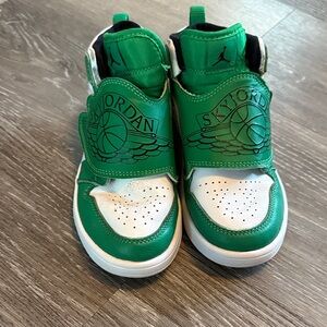 Nike Kids Green and White High-Top Sneakers